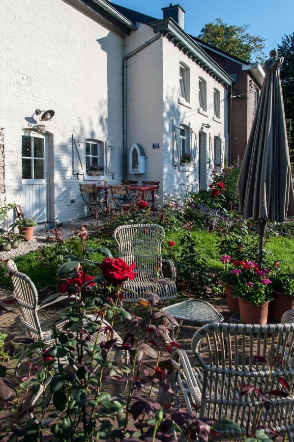 Puurteuven B&B Tussen Kunst En Natuur Voeren Kültér fotó